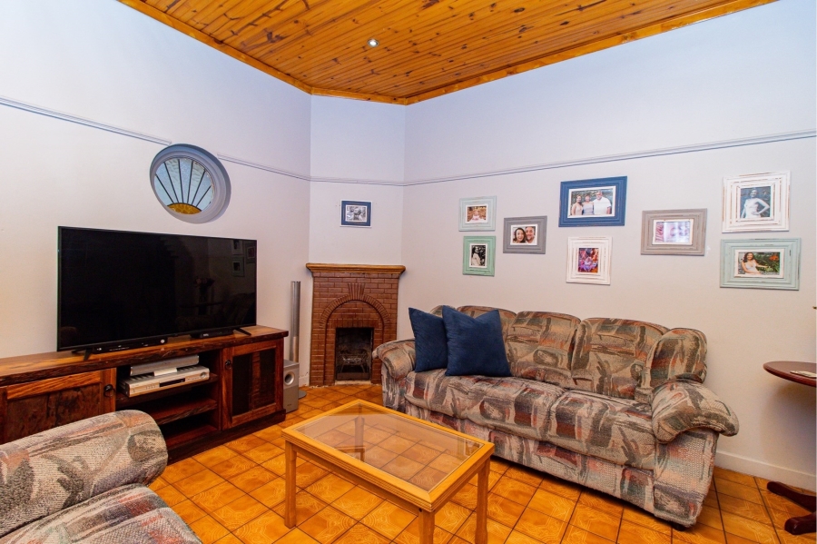 3 Bedroom Property for Sale in Goodwood Estate Western Cape